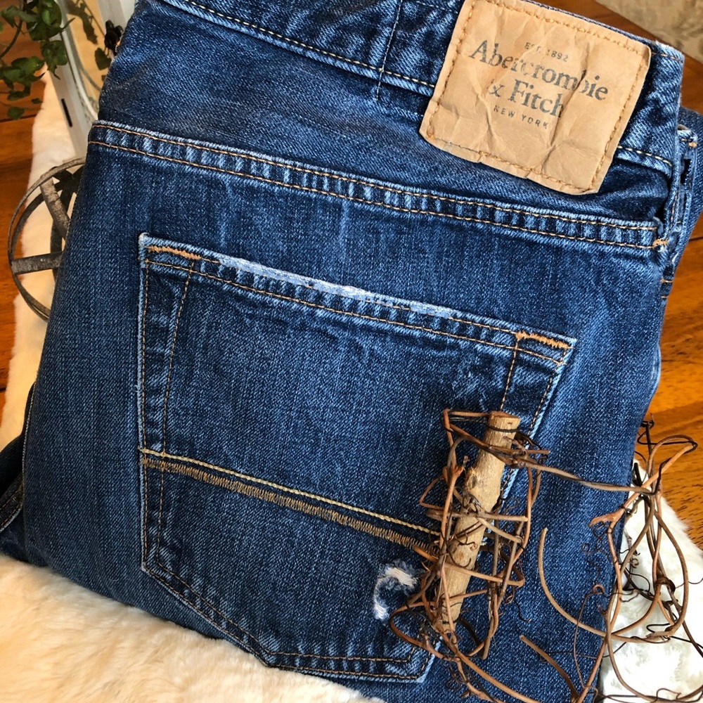 Men’s Abercrombie &Fitch